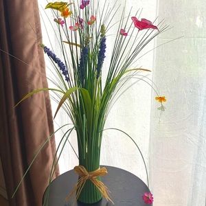 Pier 1 - Butterflies flower arrangement